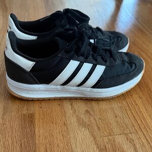 Adidas Cloudfoam Black and White Trainers